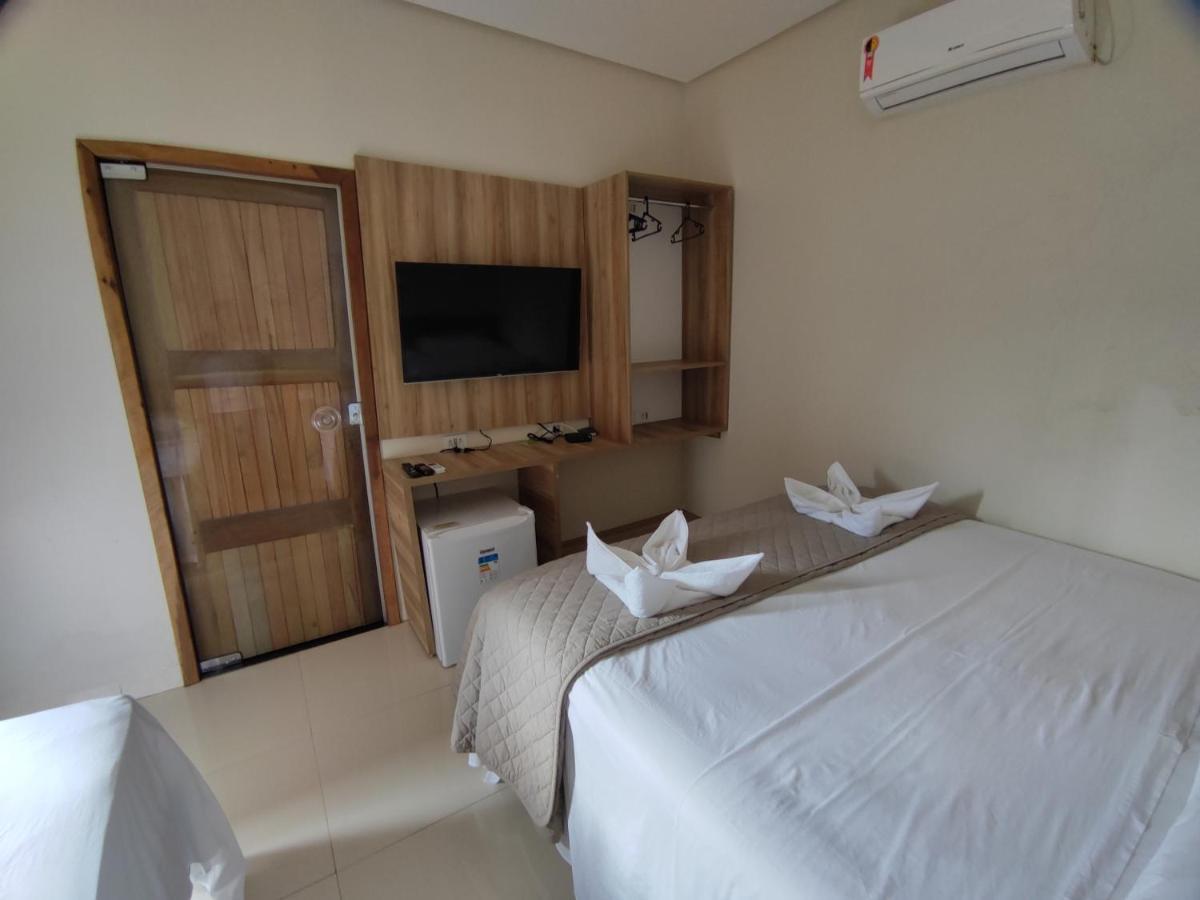 Hotel Pousada Das Rosas カロリナ エクステリア 写真